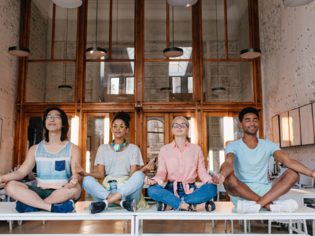 Mindfulness vs. Meditation: Which One Is Right for You?