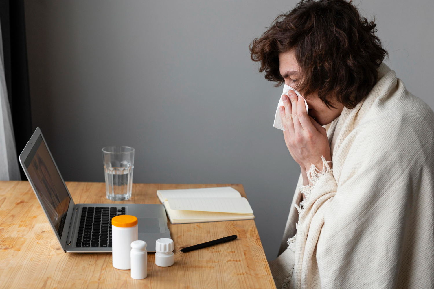Read more about the article How to Combat Long COVID Fatigue and Respiratory Issues
